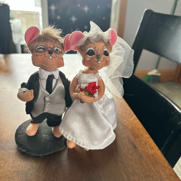 Annalee Bride and Groom (brand new) - Picture 1 of 5